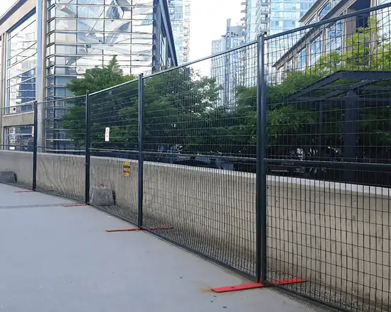 canada temporary fence